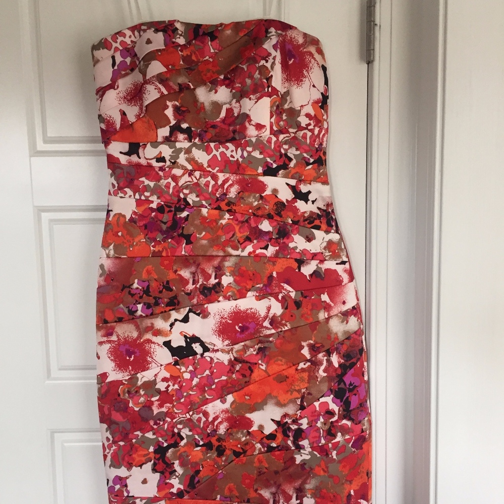 Beautiful, fun strapless dress